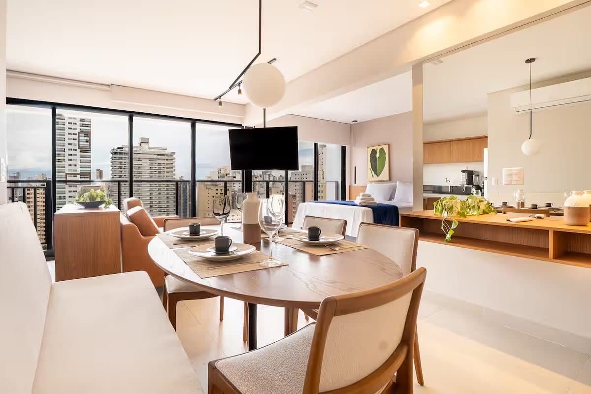 Studio Mobiliado e Decorado à Venda no Opus Gyro Vaca Brava | 49m² | Vista para o Buena Vista Shopping | Rentabilidade Airbnb