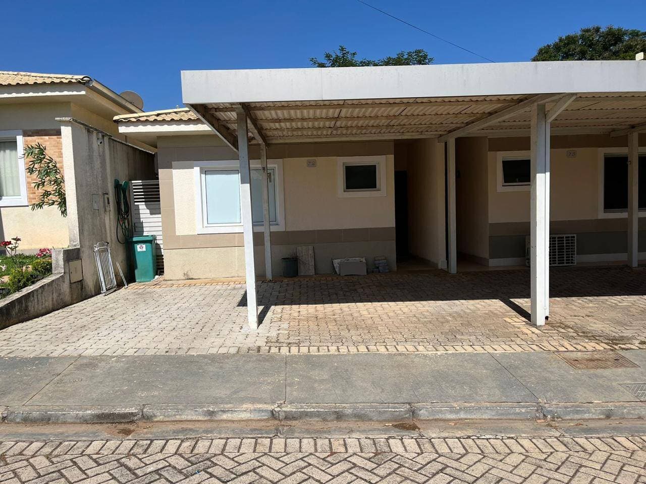 CASA NO CONDOMINIO RESERVA SAN MARINO