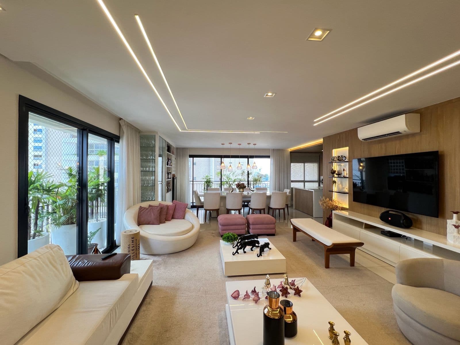 Apartamento  Lumina , Mobiliado , Setor Marista , 225 metros , 4 quartos