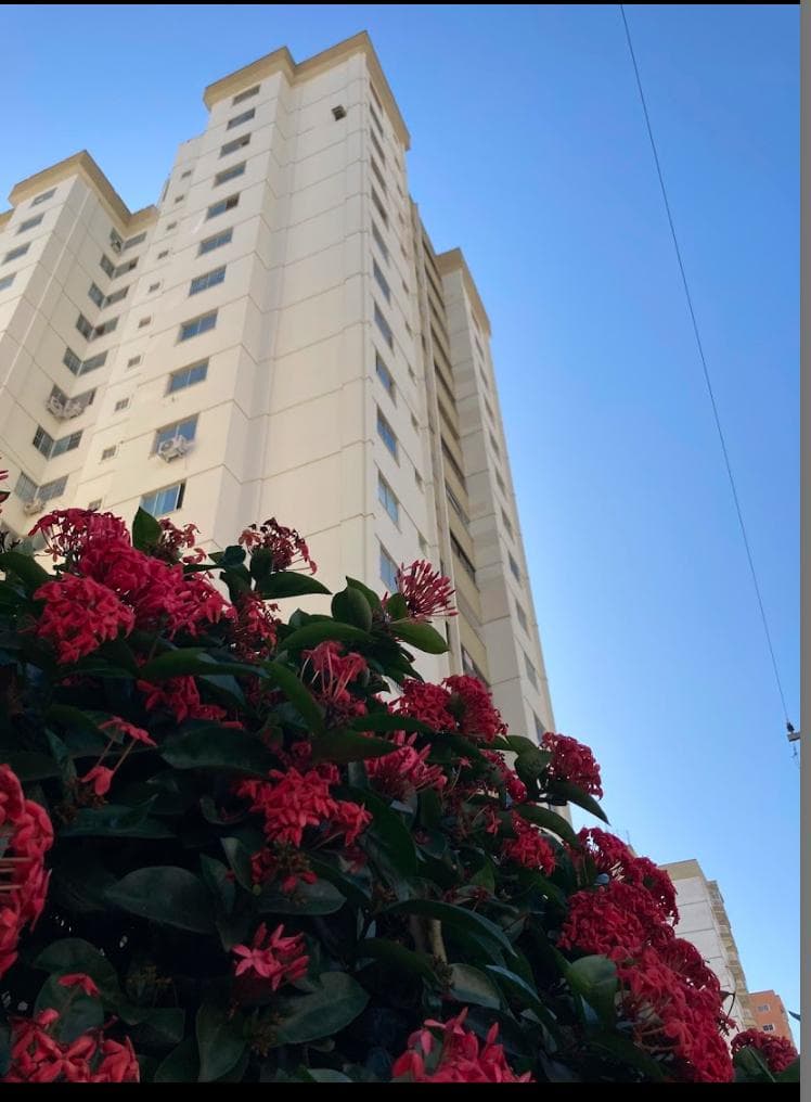 APARTAMENTO 3 QUARTOS MOBILIADO AR CONDICIONADO EDIF CRISTIANE SETOR BELA VISTA R T64