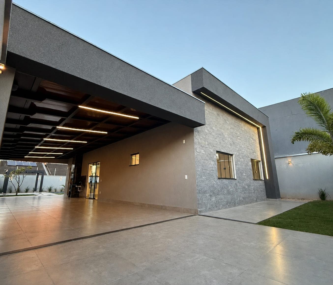 CASA NO JARDIM ATLÂNTICO DE 3 QUARTOS