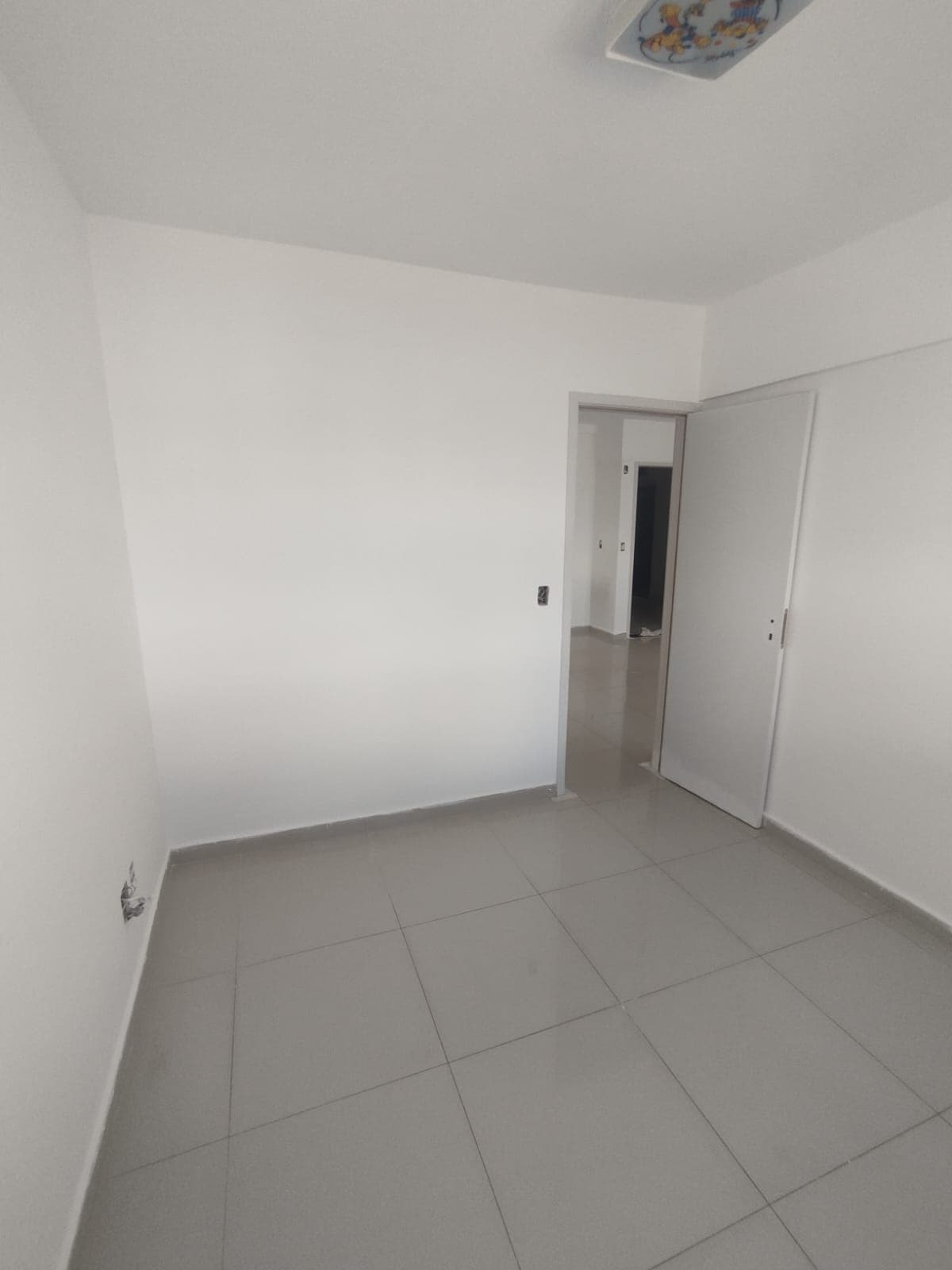 Apartamento de 2 Quartos com Suíte à Venda no Brisas Di Lourenzzo – 57 m², Andar Alto com Vista Livre em Goiânia