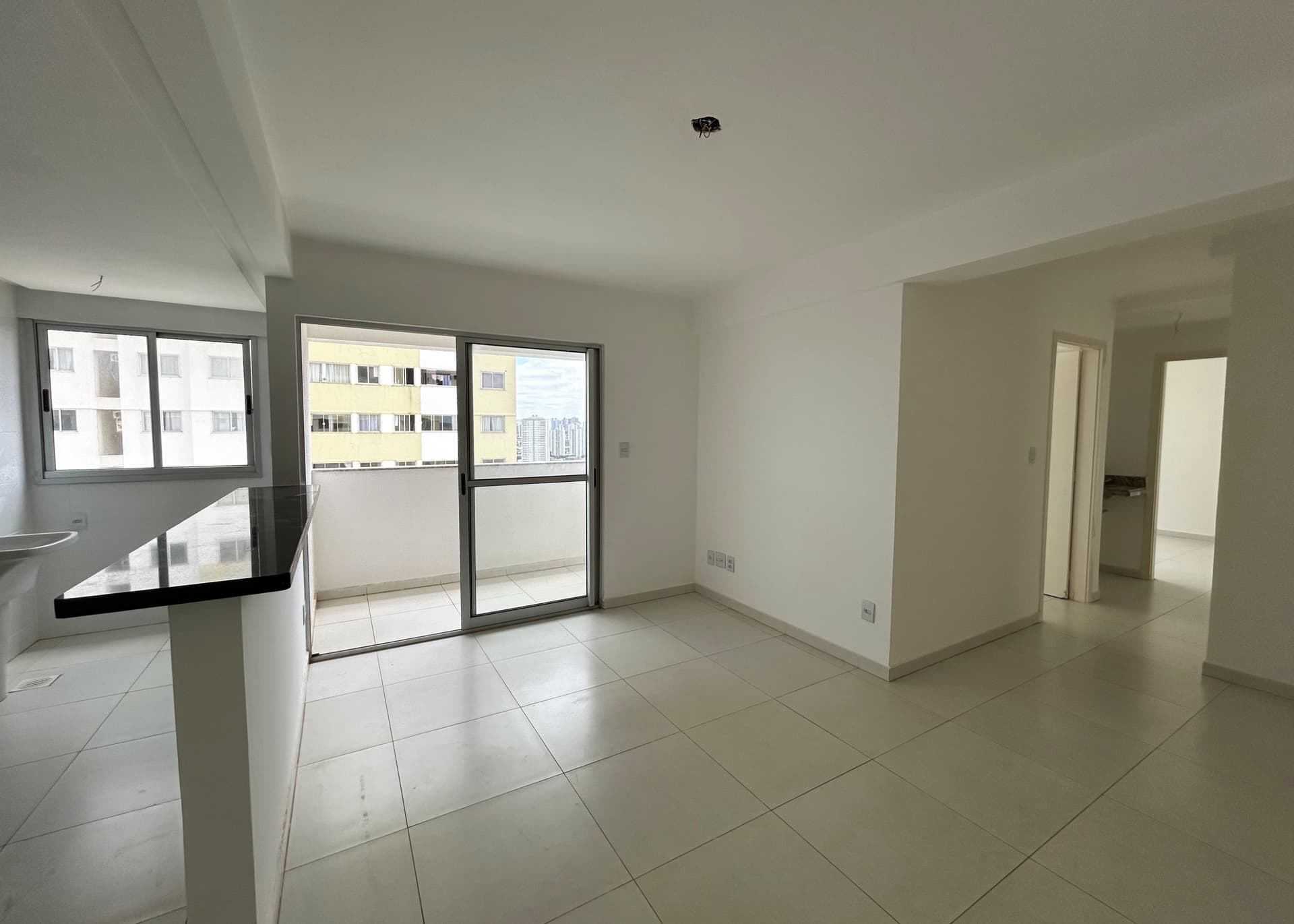 Apartamento com 3 Quartos à Venda na Vila Rosa, Goiânia – 73,86 m², Suíte e Lazer de Clube