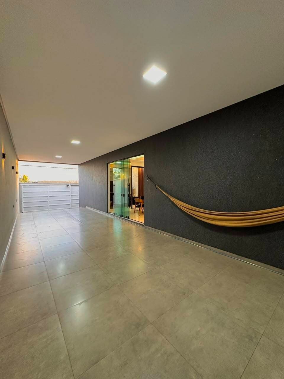 CASA 3 QUARTOS VILA GALVÃO
