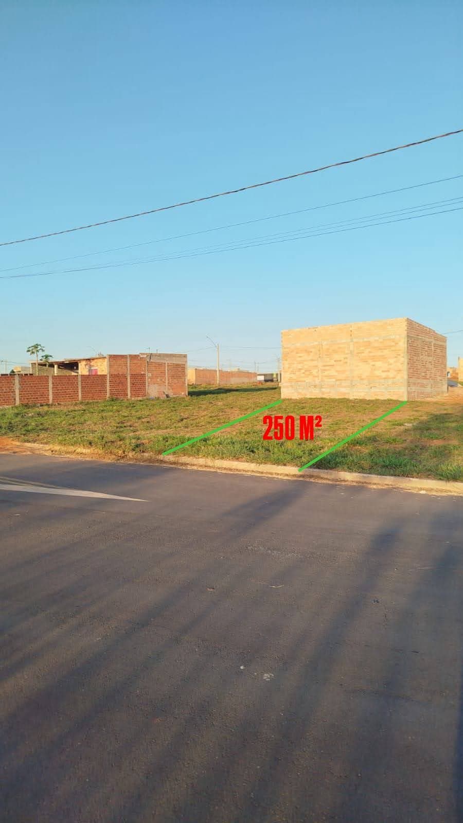VENDO LOTE DE RUA - SENADOR CANEDO - FINANCIAMENTO FACILITADO