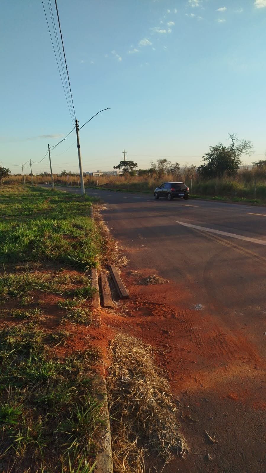 VENDO LOTE DE RUA - SENADOR CANEDO - FINANCIAMENTO FACILITADO