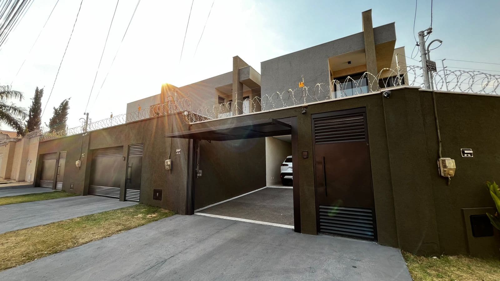 Vendo casa 03 quartos , na Vila Rezende , com piscina , área gourmet, apenas R$1.190.000,00