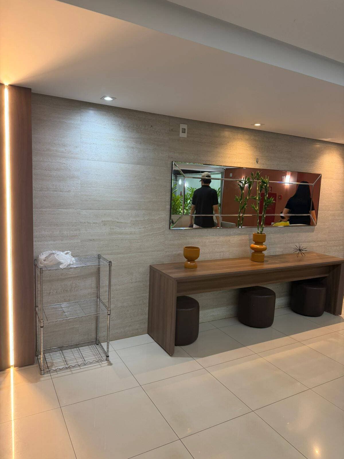 APARTAMENTO 3 QUARTOS, 1 SUÍTE PQ. AMAZONIA