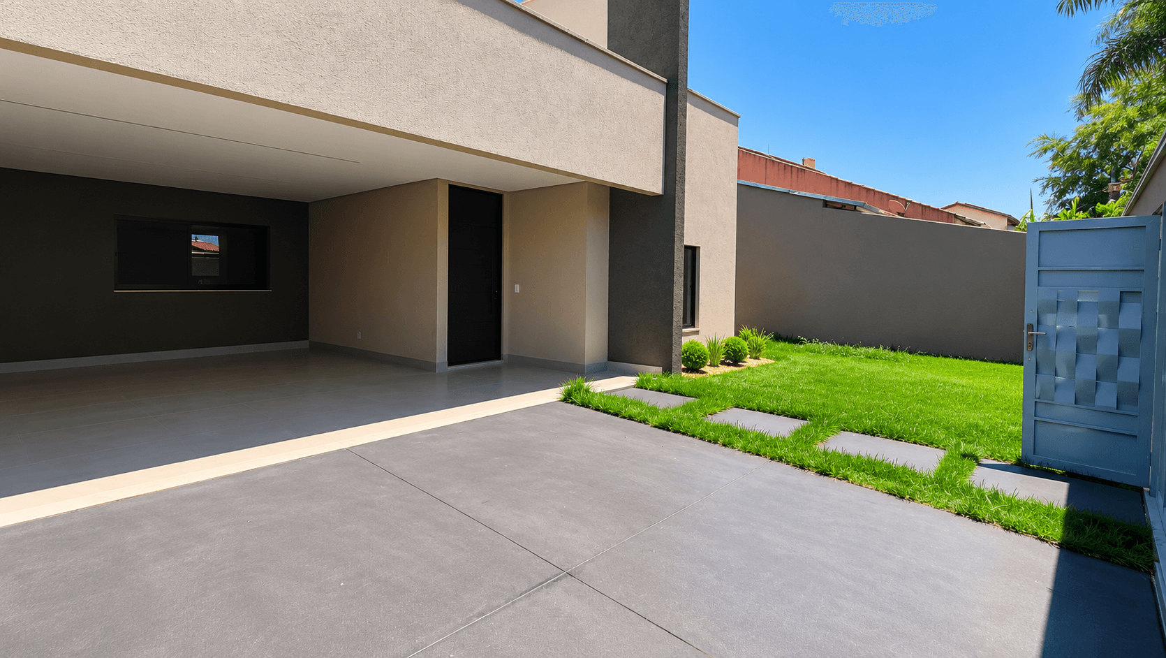 Casa com 3 suítes e piscina no Jardim Atlântico, próxima ao Parque Cascavel