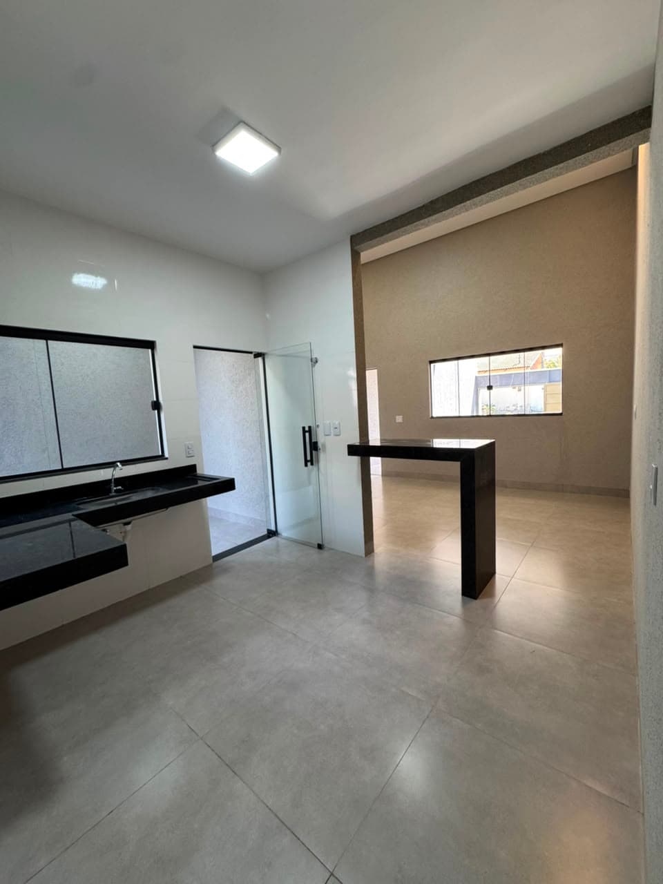 Casa de 2  quartos  com suíte,  e pronta para morar 125 mts