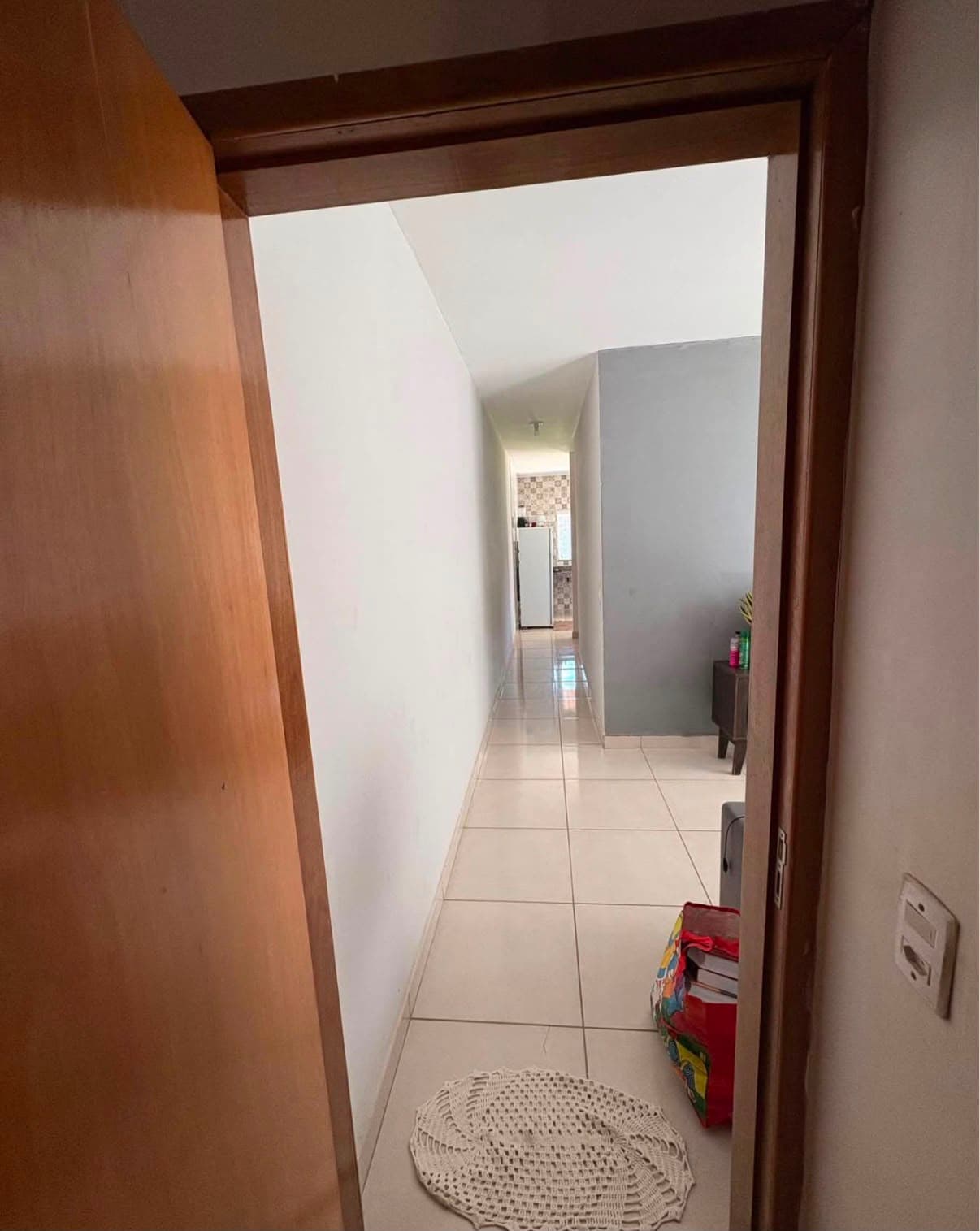 CASA COM PISCINA NO BAIRRO GOIA