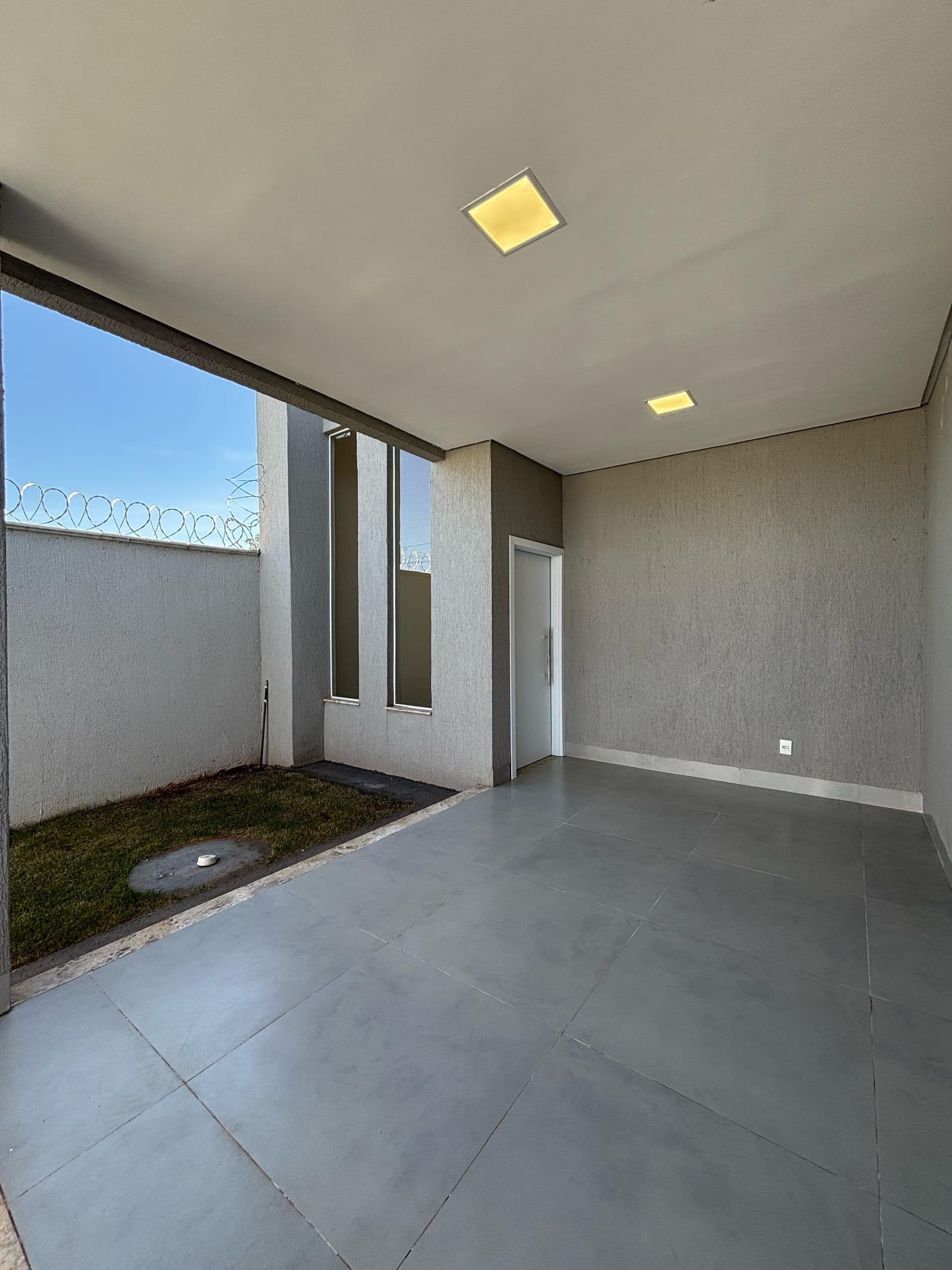 CASA À VENDA NO MOINHO DOS VENTOS – GOIÂNIA/GO | 3 QUARTOS E ÁREA GOURMET