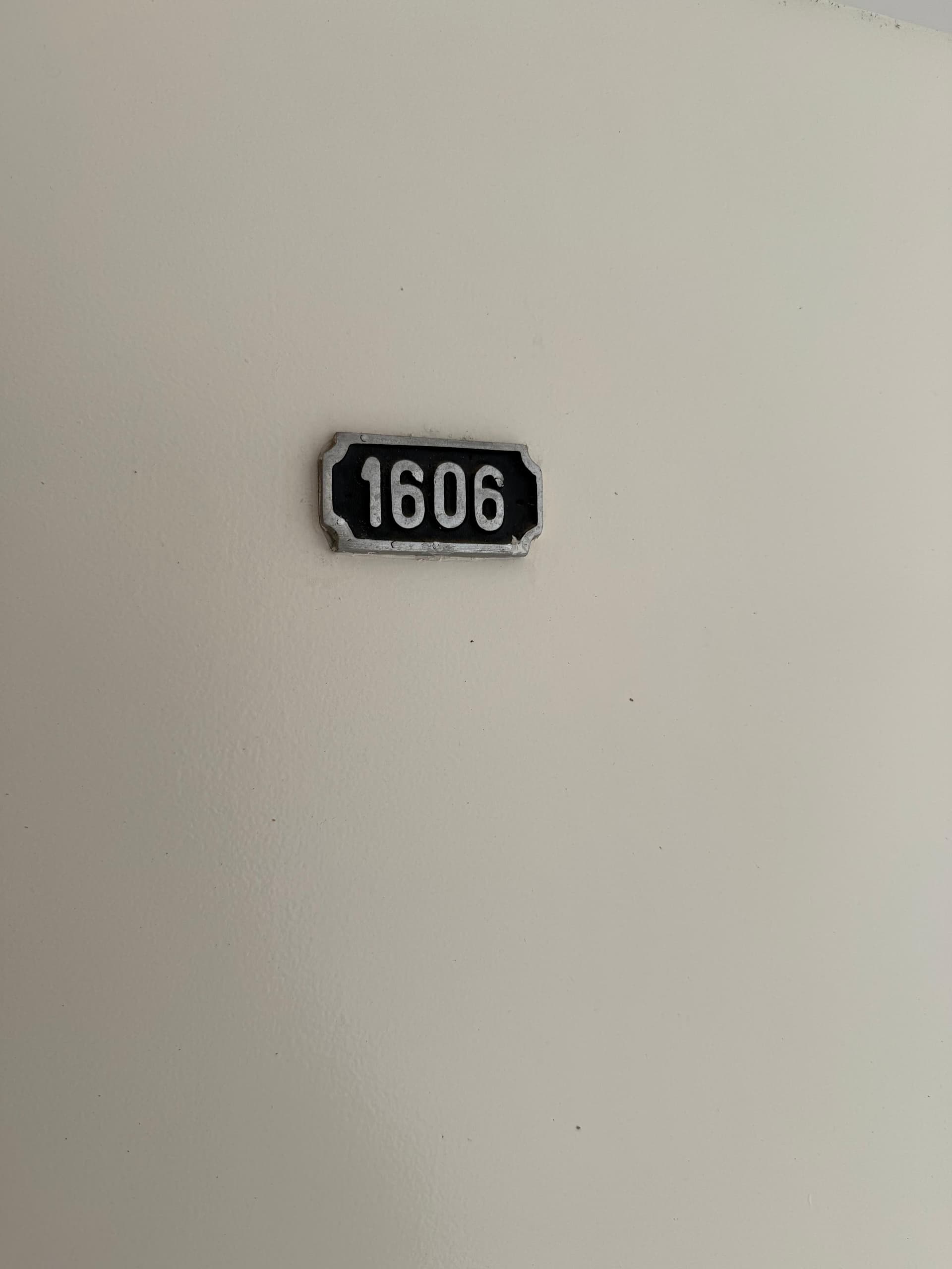 Apartamento 3 quartos, 1 suíte na VIla Rosa em Goiânia.