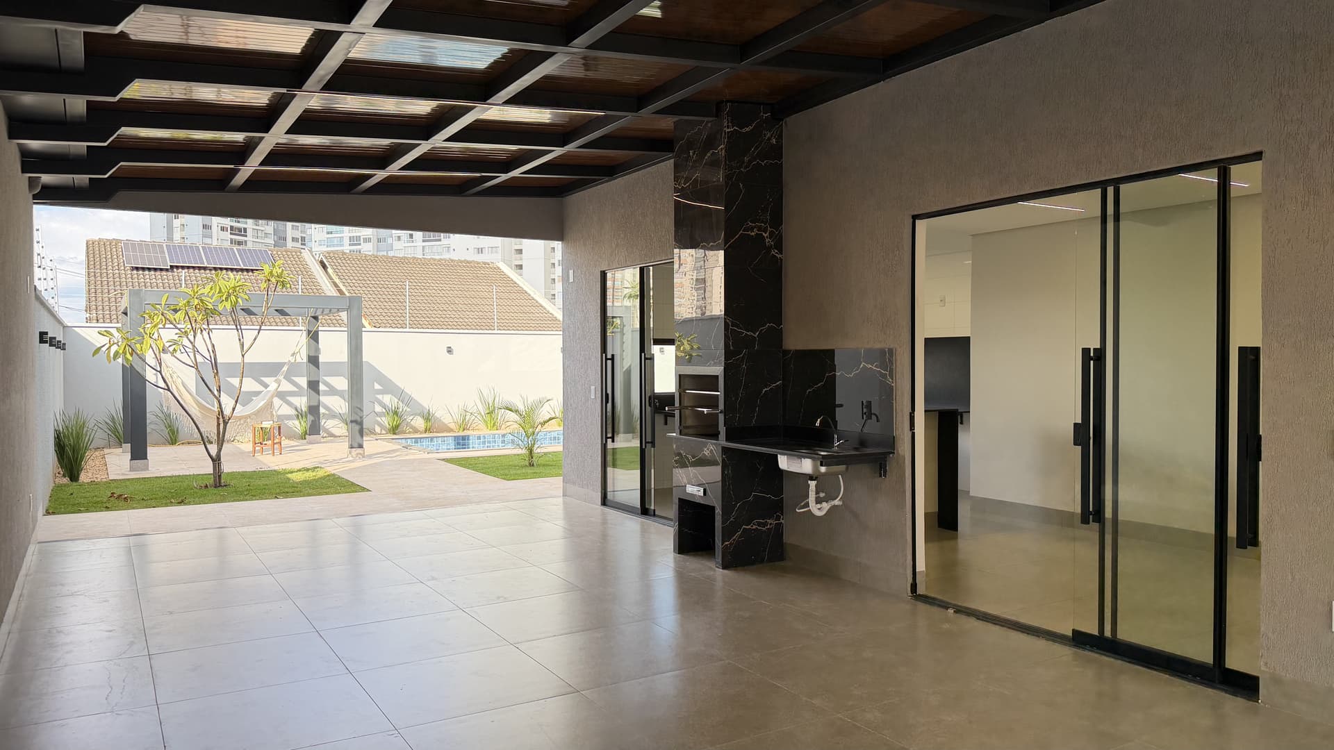 CASA NO JARDIM ATLÂNTICO DE 3 QUARTOS