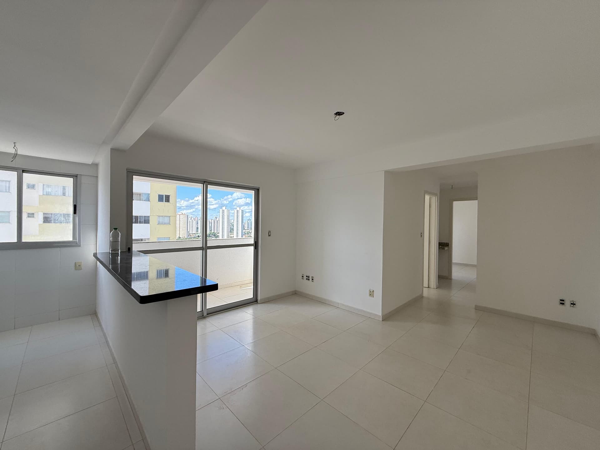 Apartamento 3 quartos, 1 suíte na VIla Rosa em Goiânia.