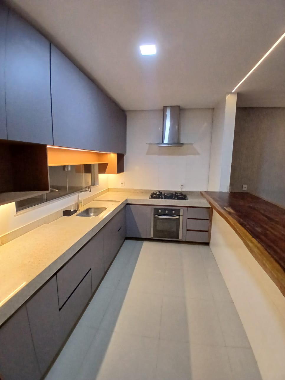Casa com 3 Quartos e 167 m² à Venda no Setor Três Marias – Goiânia