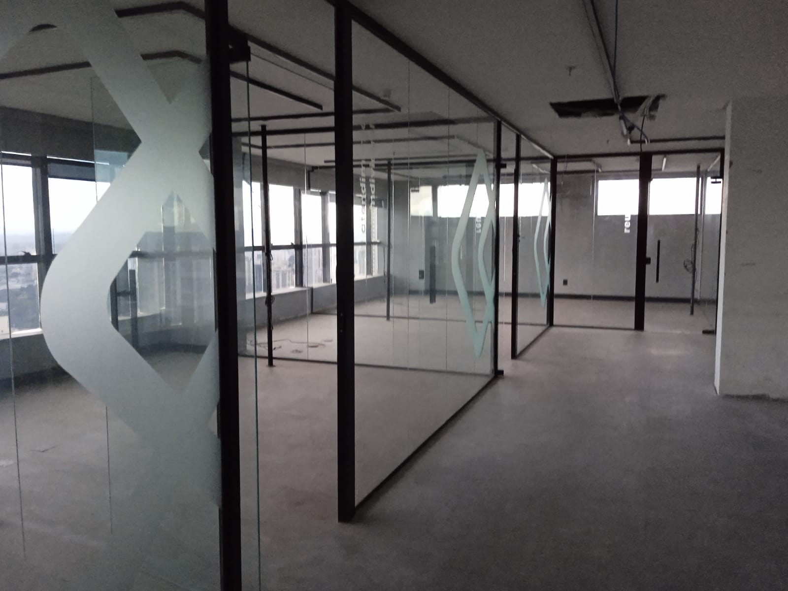 Espaço Corporativo no 26º andar do Lourenço Office – Salas 2601 a 2607