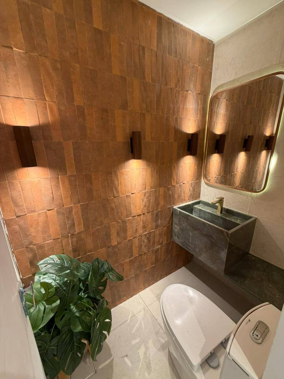 APARTAMENTO 3 QUARTOS  MOBILIADO