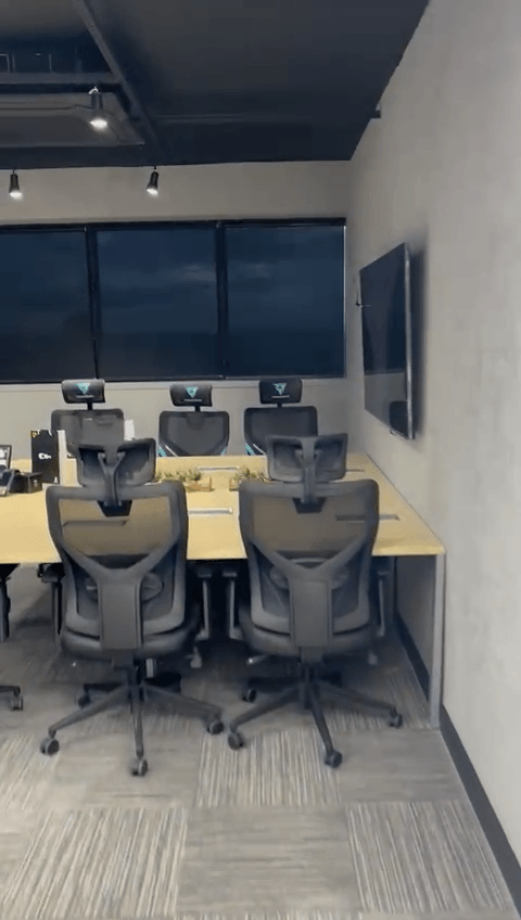 Andar corporativo com 1.445 m² de área total, com 1.206 m² privativo, no Andar 26° do “Lourenço Office”, entre os 3 maiores edifícios comerciais de Goiânia (em área construída).