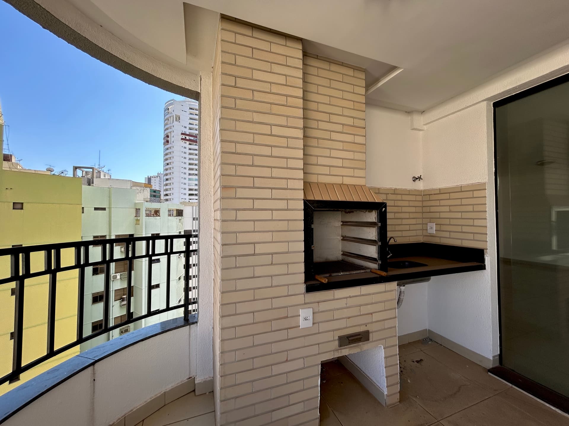 Apartamento de Alto Padrão 4 Suítes Plenas - Goiânia