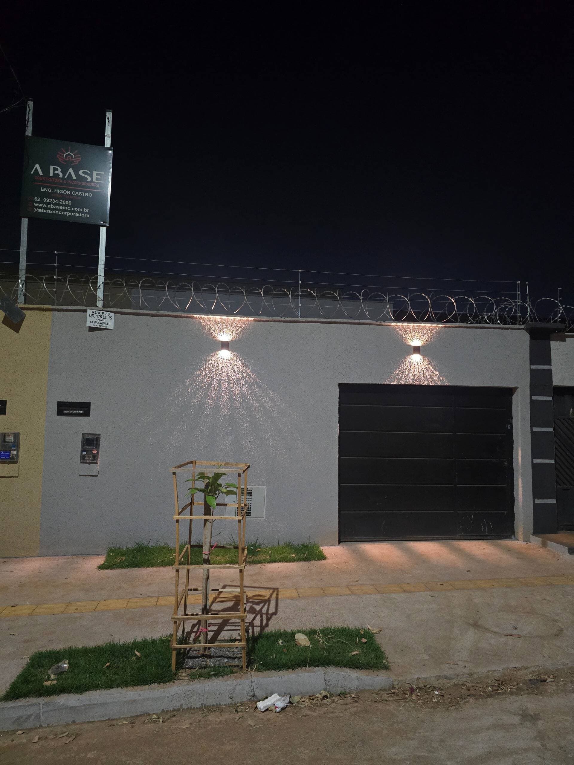 CASA 3 QUARTOS COM PISCINA SETOR FAIÇALVILLE