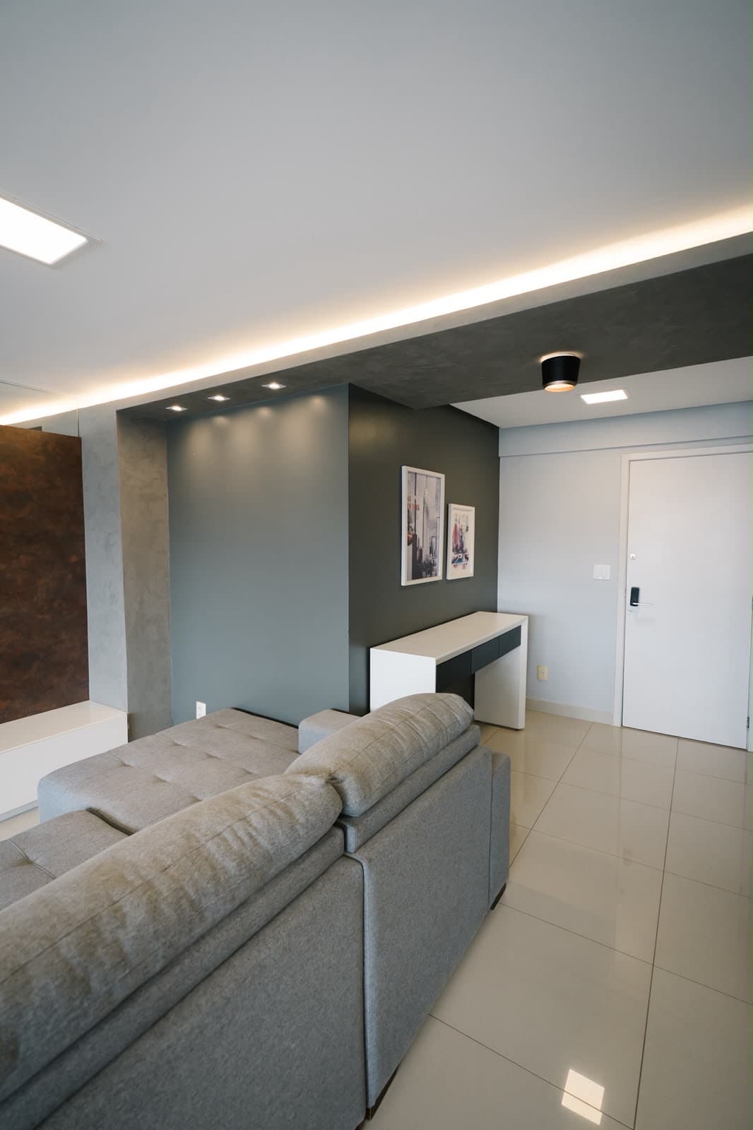 Apartamento no Setor Oeste , 3 suítes , mobiliado e decorado , vista livre