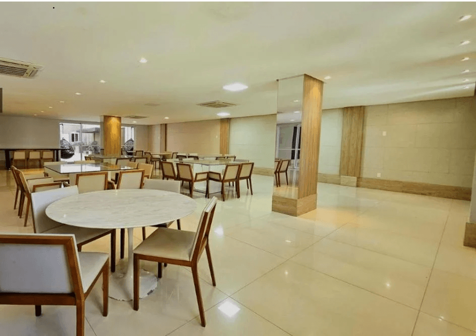 VENDO ATMOSPHEERE ANDAR ALTO, NASCENTE, MOBILIADO, 2 GARAGENS FRENTE AO GOIANIA SHOPING