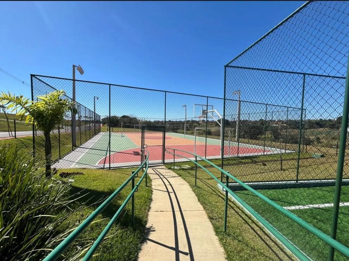 Lote Jardins Versalhes condomimio fechado em Aparecida de Goiânia