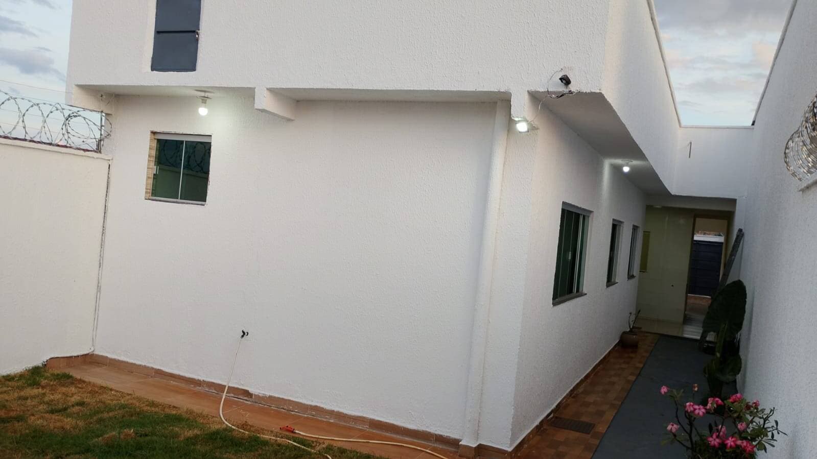 CASA 3 QUARTOS VILA OLIVEIRA
